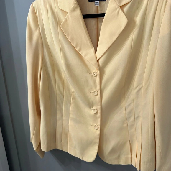 Giorgio Sant’Angelo Blazer Butter Yellow Jacket Blazer Size 16W - Picture 3 of 5